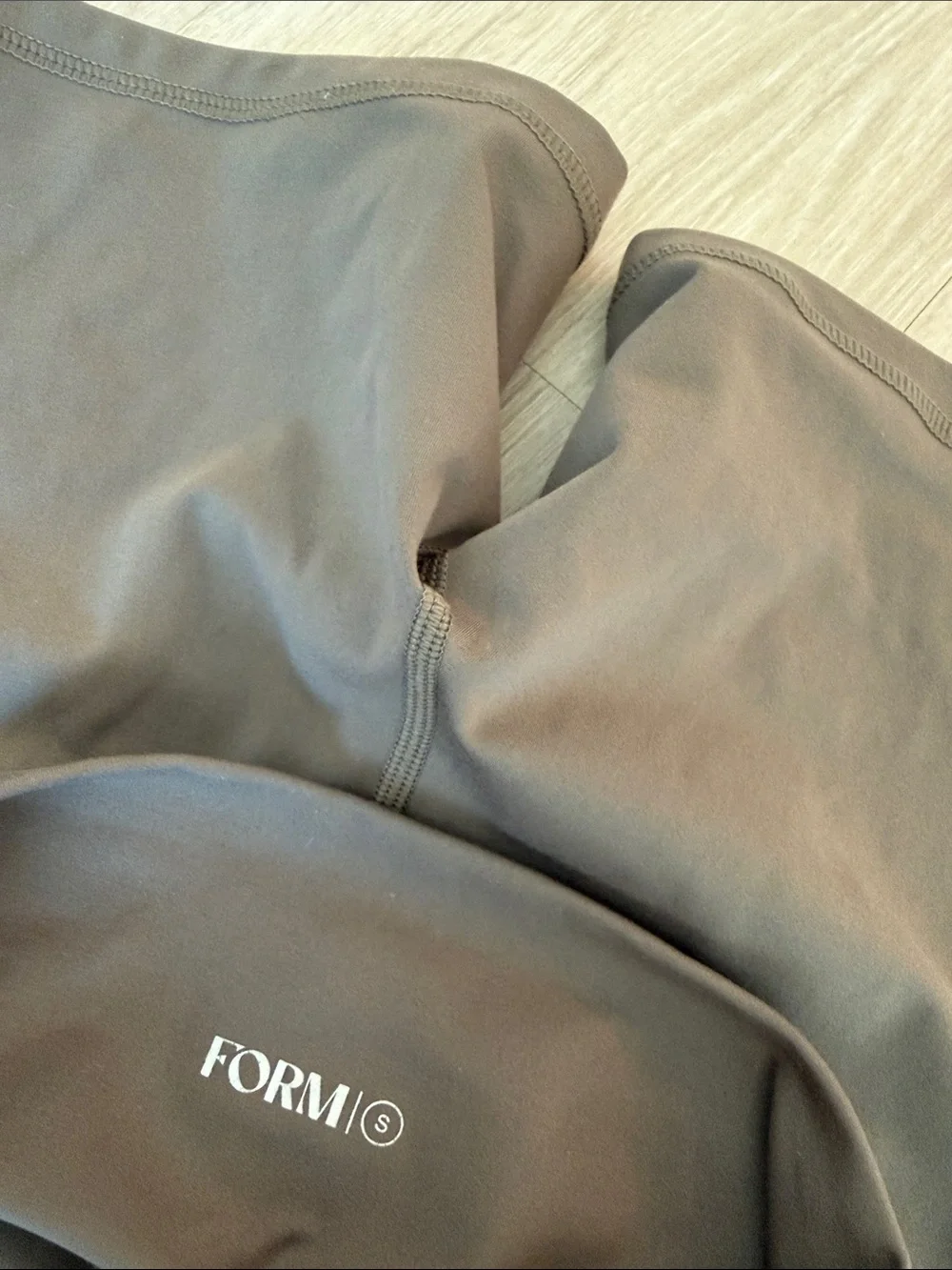 FORM Biker Shorts 3’ - Picture 3 of 4